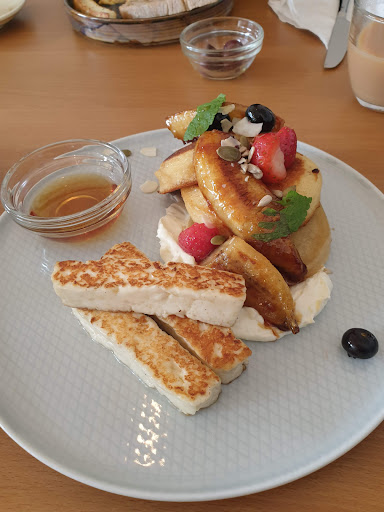 Photo of Wanasa Cafe - 869 Green Lanes, London N21 2QS